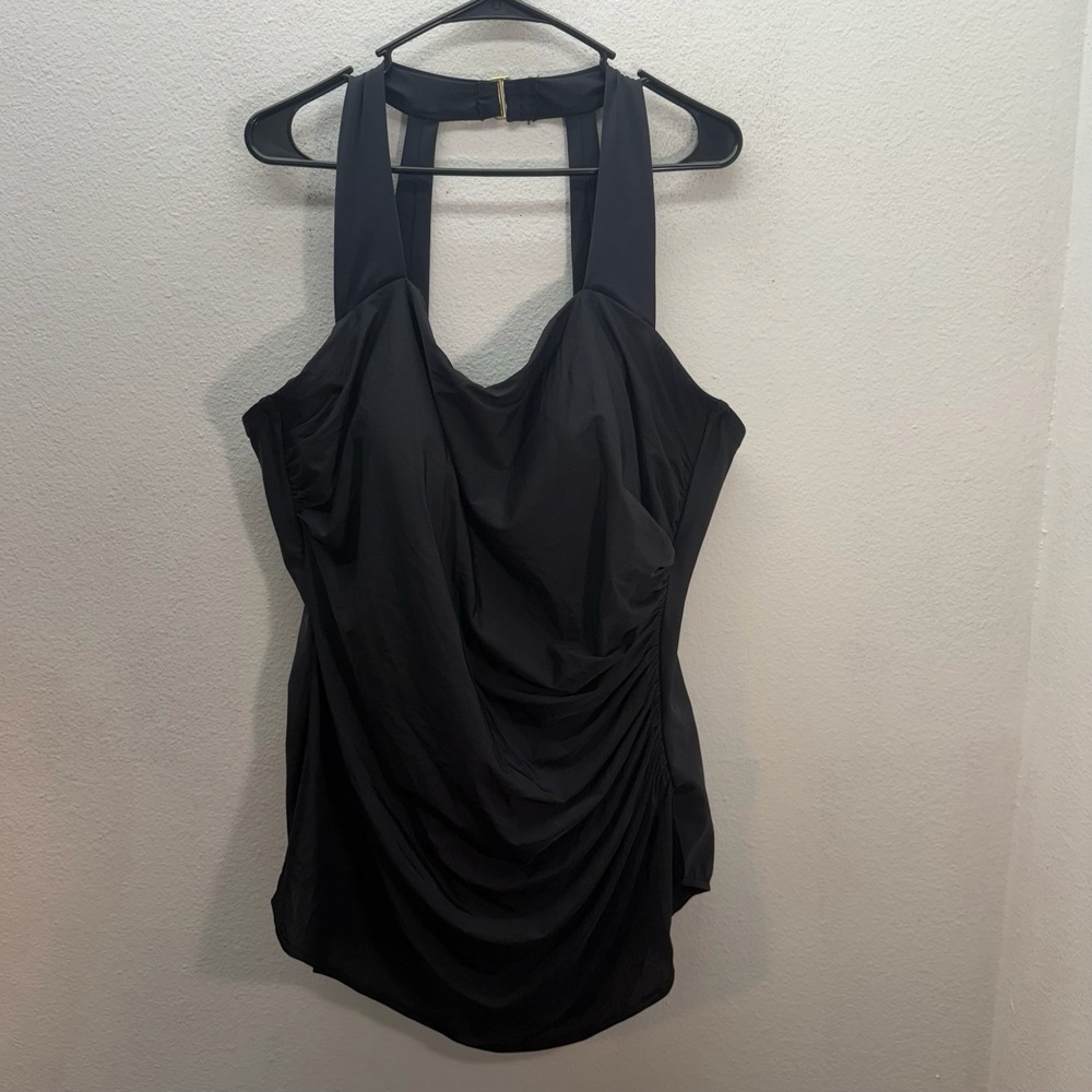 Lands' End Plus Size 24W DD Black One Piece Swimsuit Full Coverage Bathing Suit